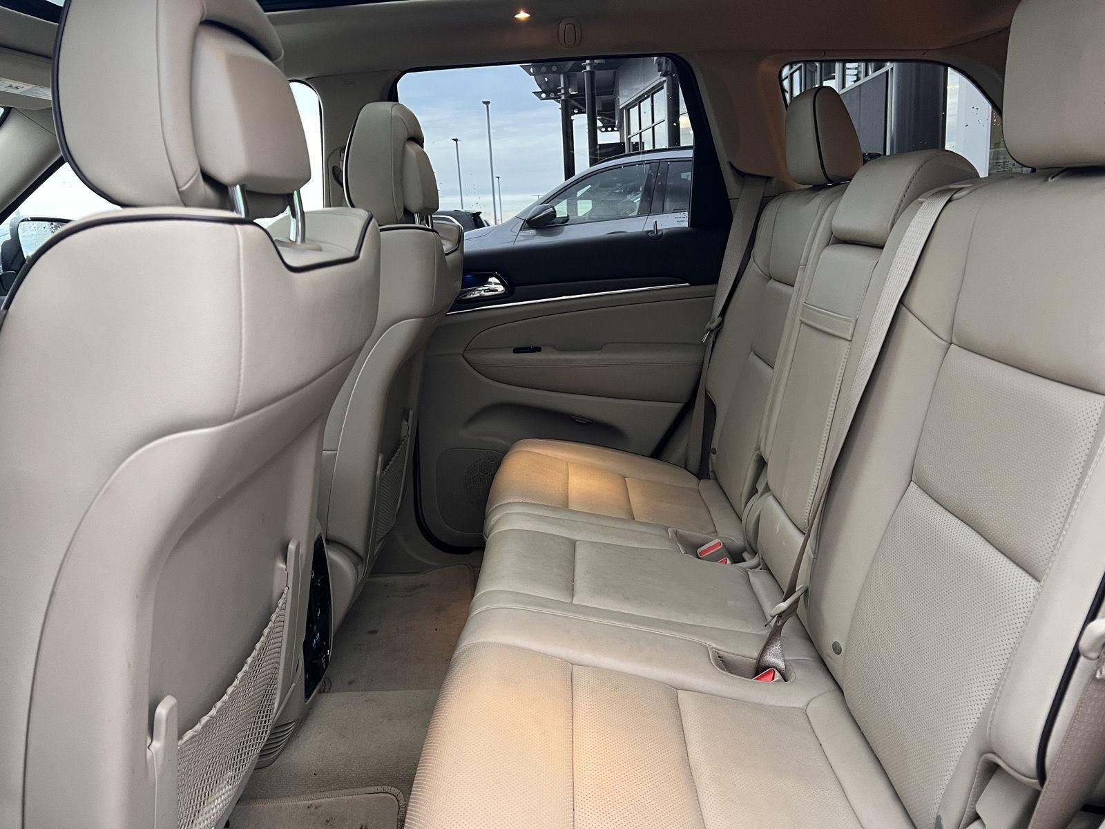 Used 2021 Bright White Clearcoat Jeep Overland image 17