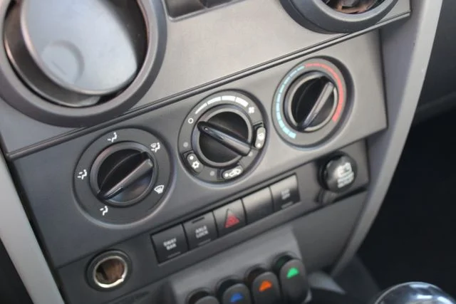 Used 2007 Silver Jeep Rubicon image 21