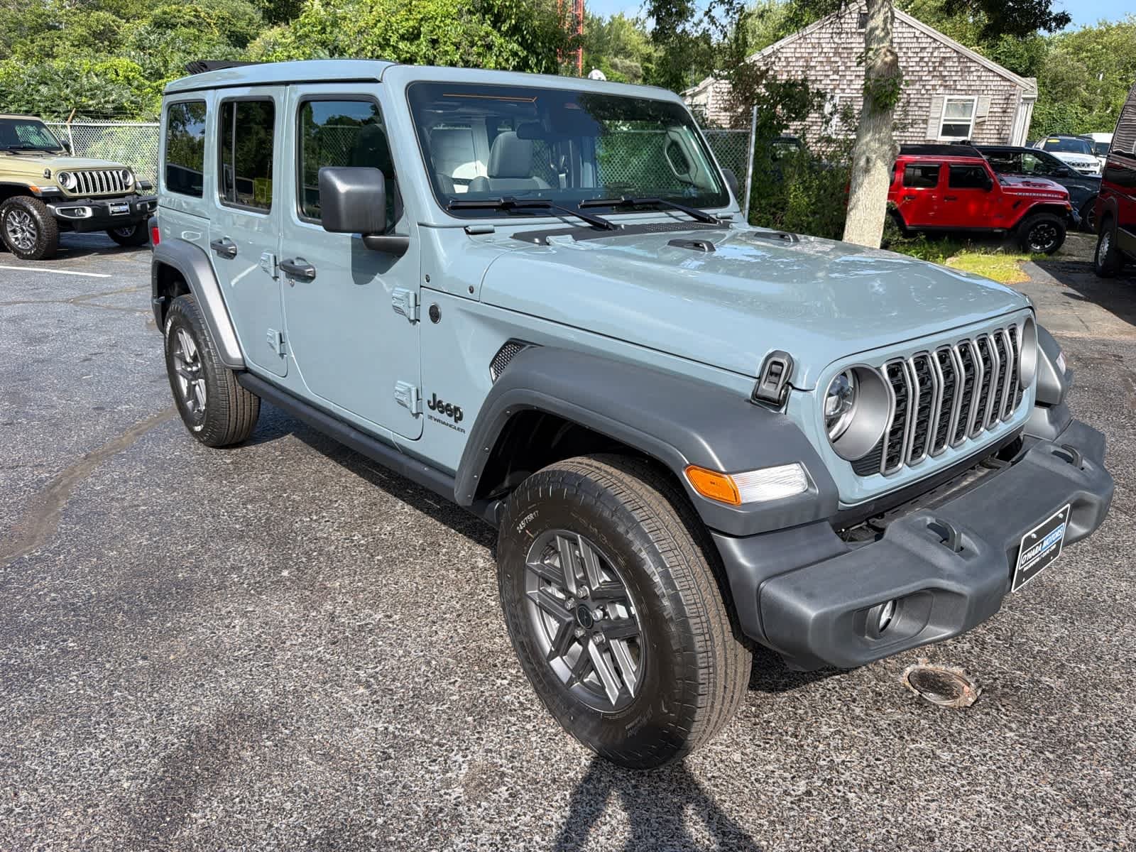 New 2026 Anvil Clearcoat Jeep Sport S image 7