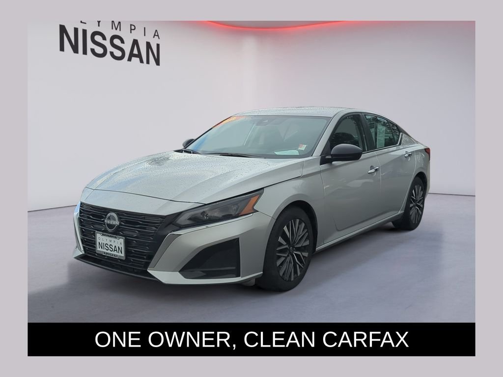 2024 Nissan Altima SV