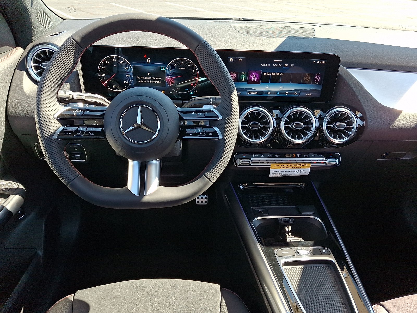 New 2026 Polar White Mercedes-Benz GLA 250 image 9