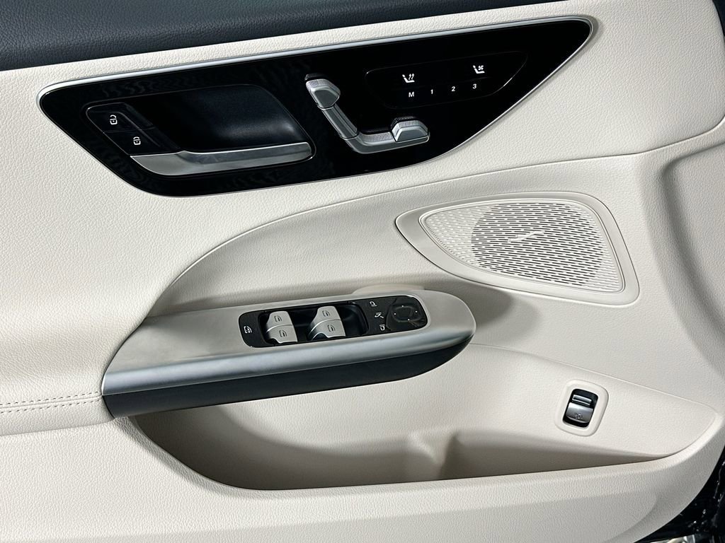 New 2026 Graphite Grey Metallic Mercedes-Benz C 300 image 51