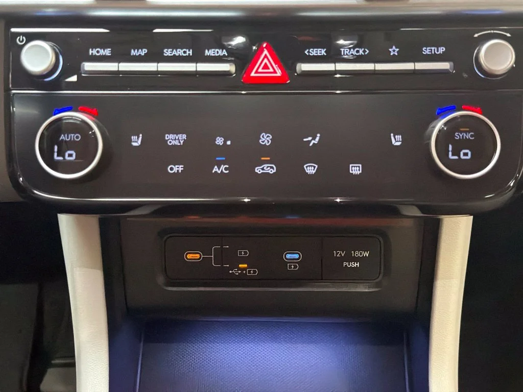 New 2026 Shimmering Silver Hyundai SEL Convenience image 19
