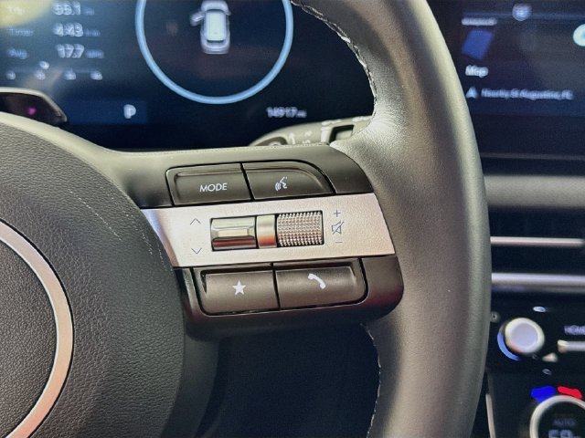Certified Used 2025 Blue Hyundai SEL Convenience image 18