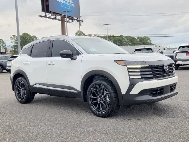 New 2027 Aspen White TriCoat Nissan SR image 5