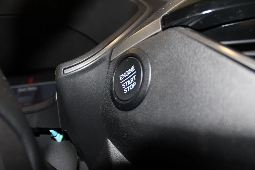 Certified Used 2024 Oxford White Ford Active image 23