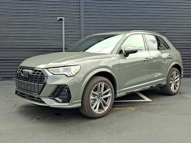 2025 Audi Q3 45 TFSI S Line Premium quattro's photo