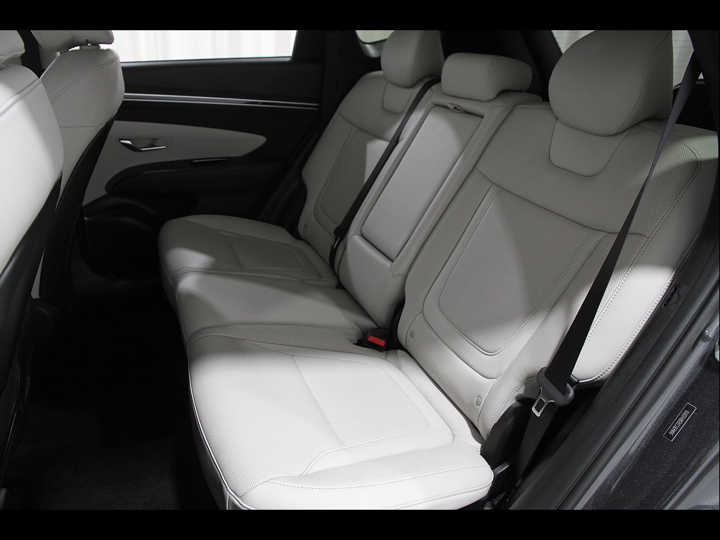 Used 2024 Portofino Gray Metallic Hyundai Limited image 19