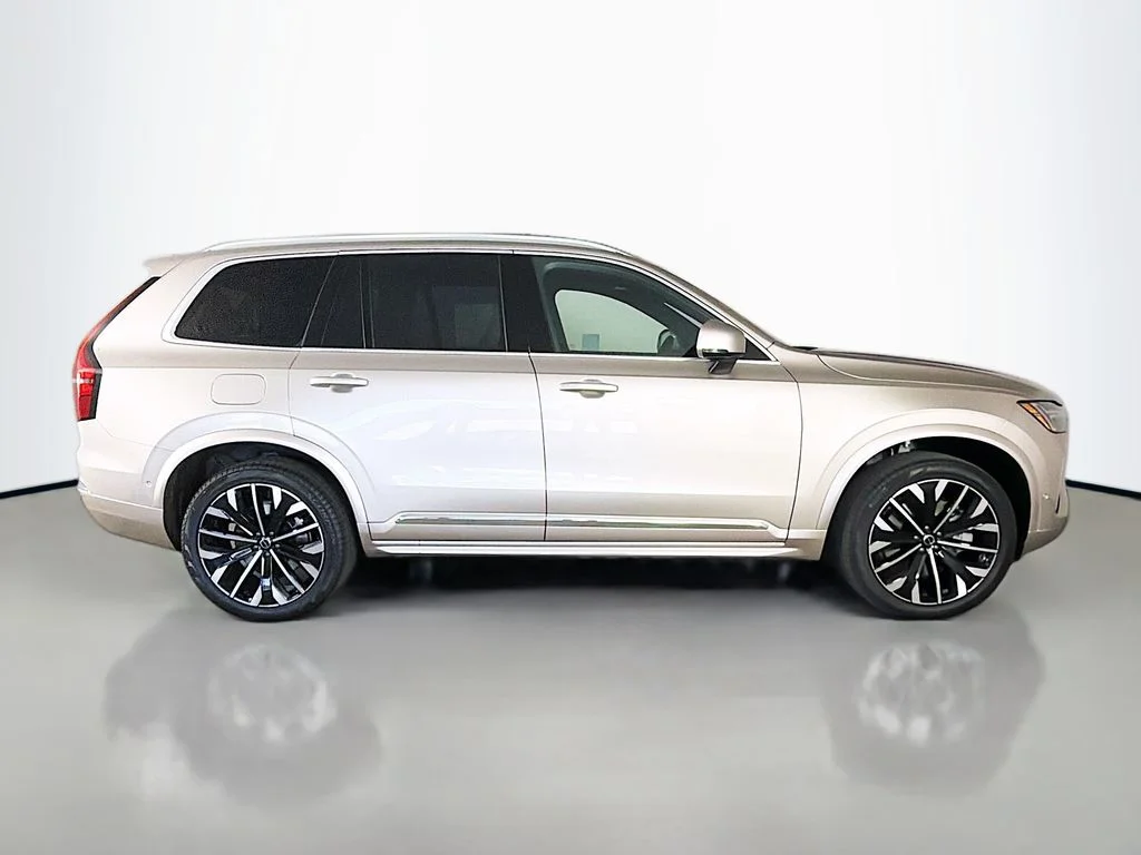 New 2026  Volvo T8 Plus image 8