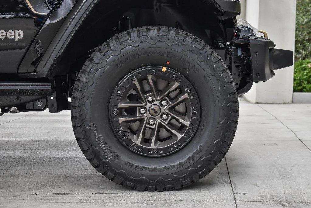2025 Jeep Wrangler 4-Door Rubicon 392 Final Edition - Photo 10
