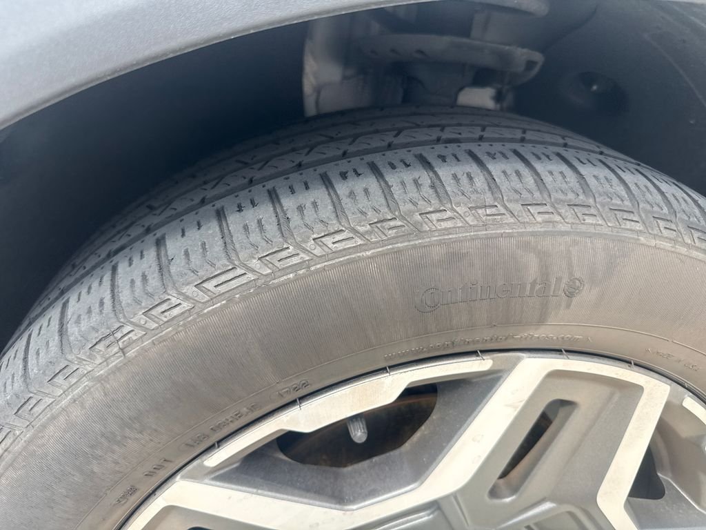 Used 2022 Gray Hyundai Limited image 13