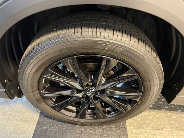 Used 2025 Gray Mazda 2.5 S Carbon Edition image 9
