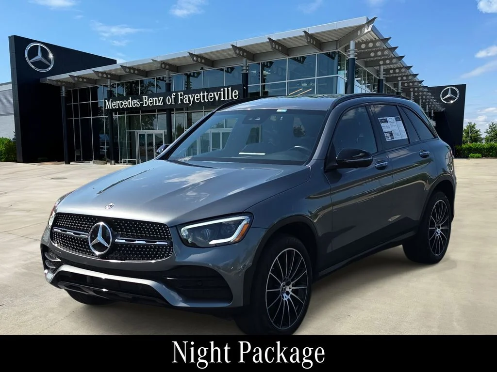 2022 Mercedes-Benz GLC GLC 300's photo