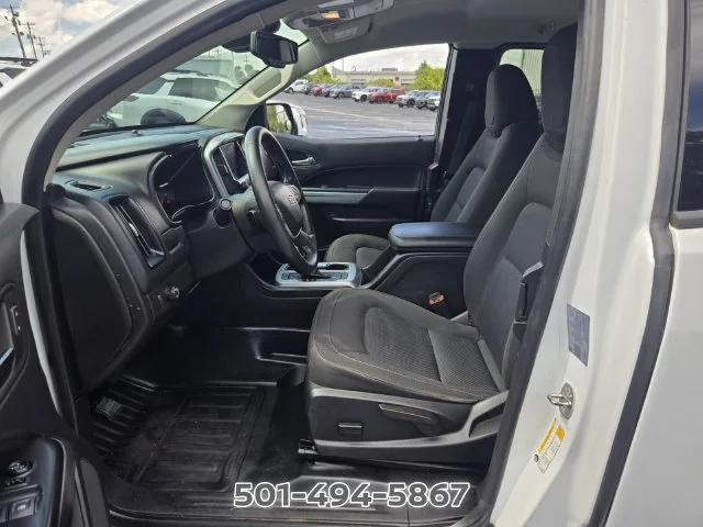 Used 2022 White Chevrolet LT image 11