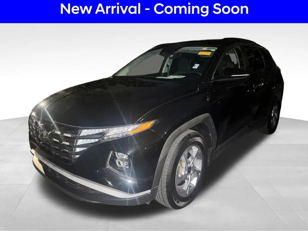 Used 2022 Black Hyundai SEL image 1
