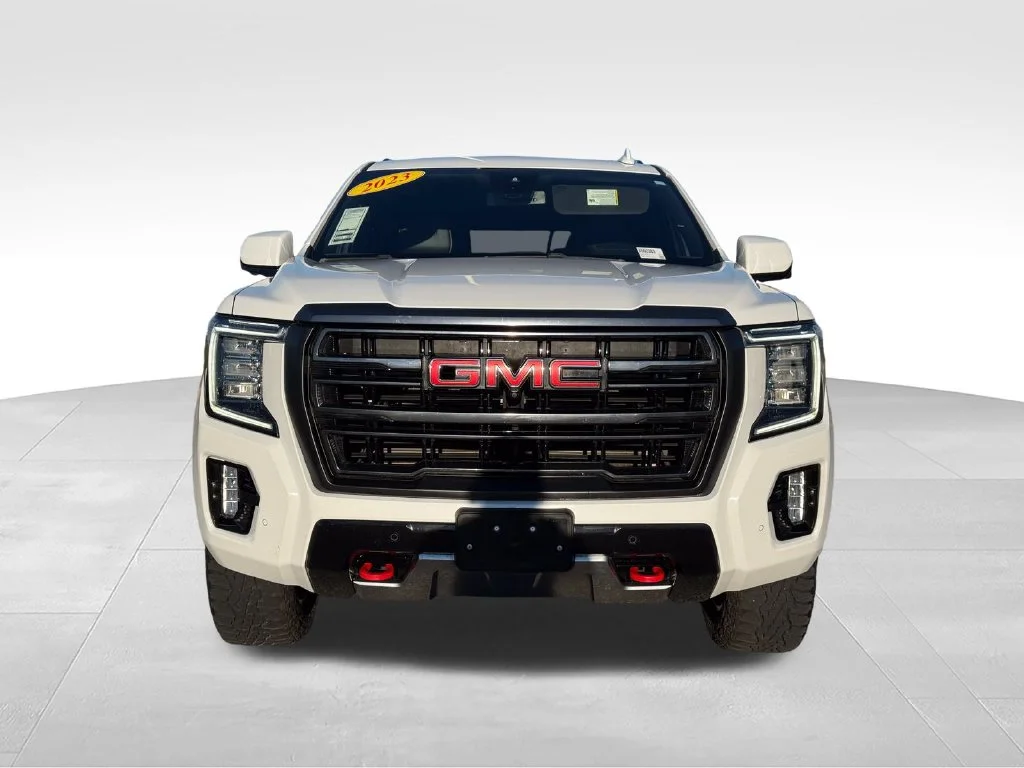 Used 2023 White GMC AT4 image 24
