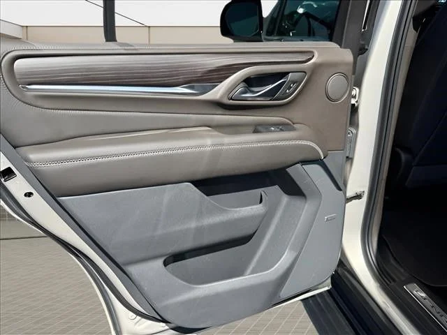 Used 2022 Beige GMC Denali image 14
