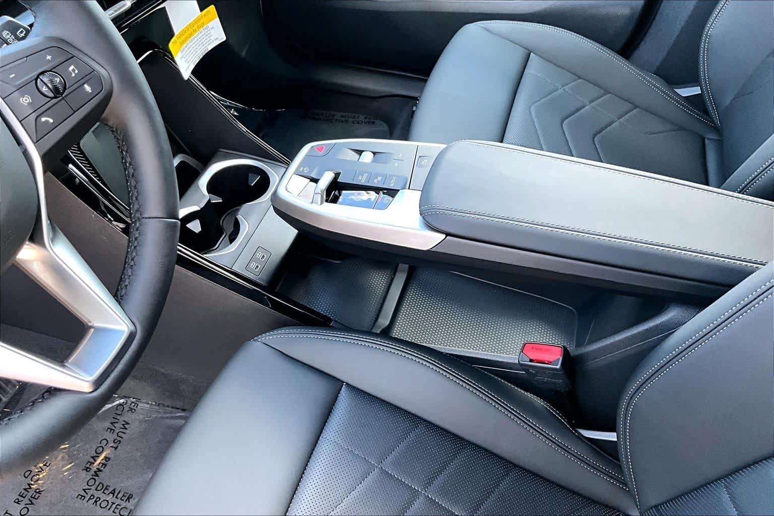 New 2026 Black Sapphire Metallic BMW xDrive28i image 7