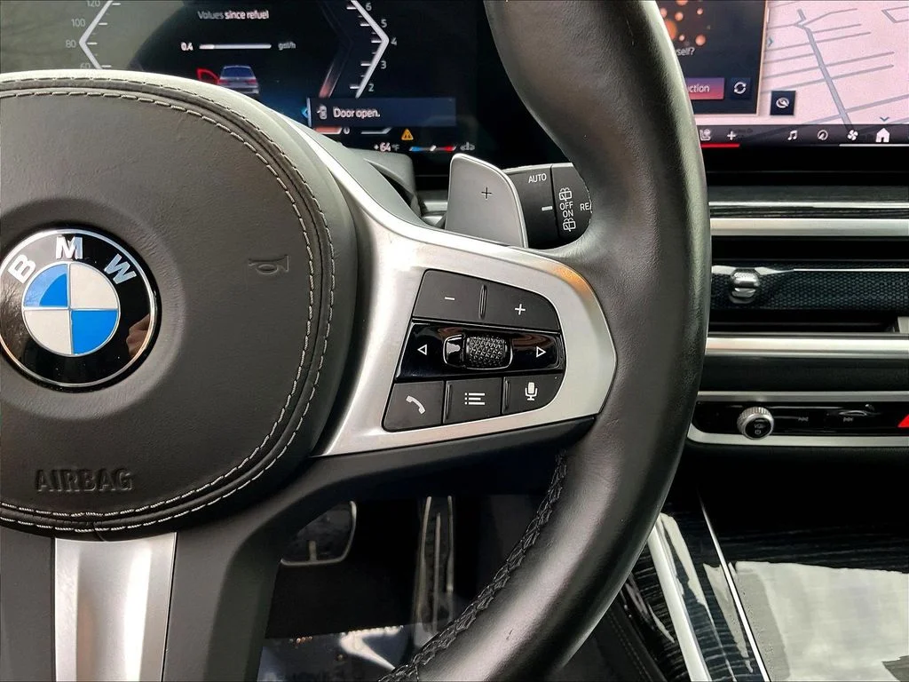 Used 2024 Gray Metallic BMW xDrive40i image 12