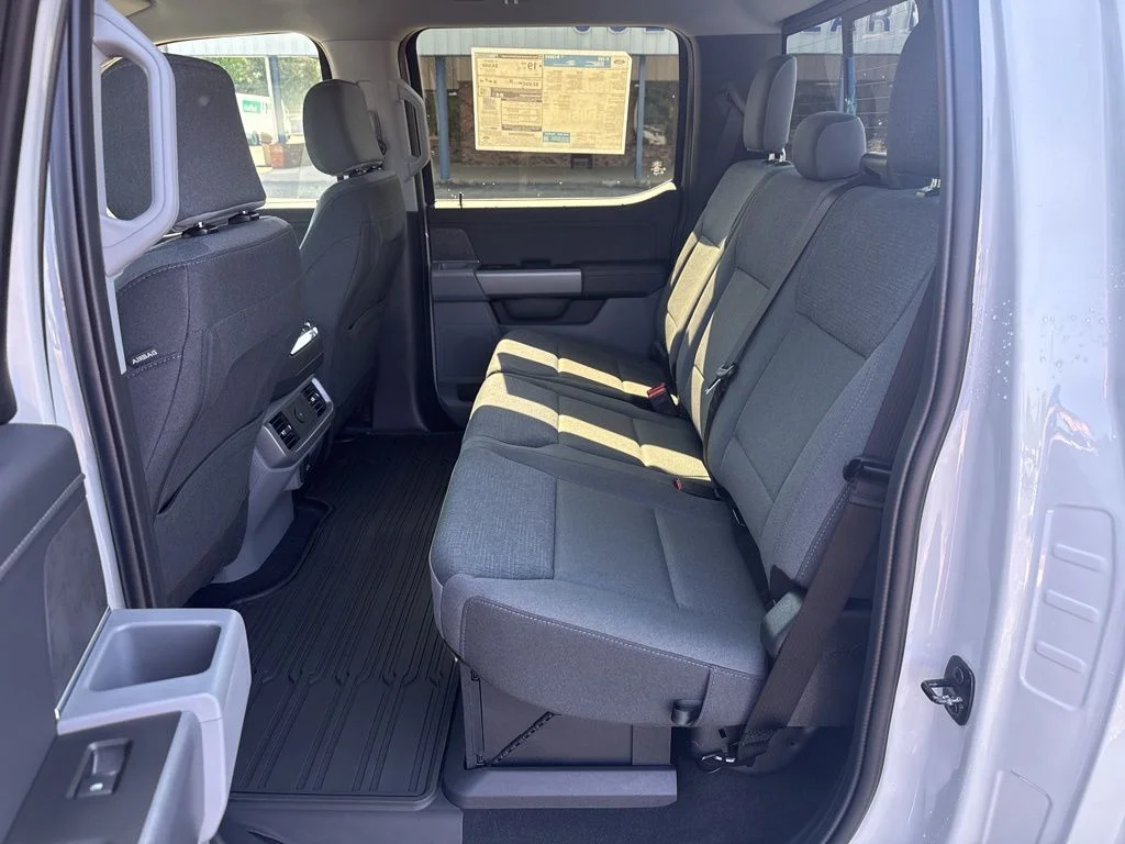 New 2026 Avalanche Ford XLT image 12