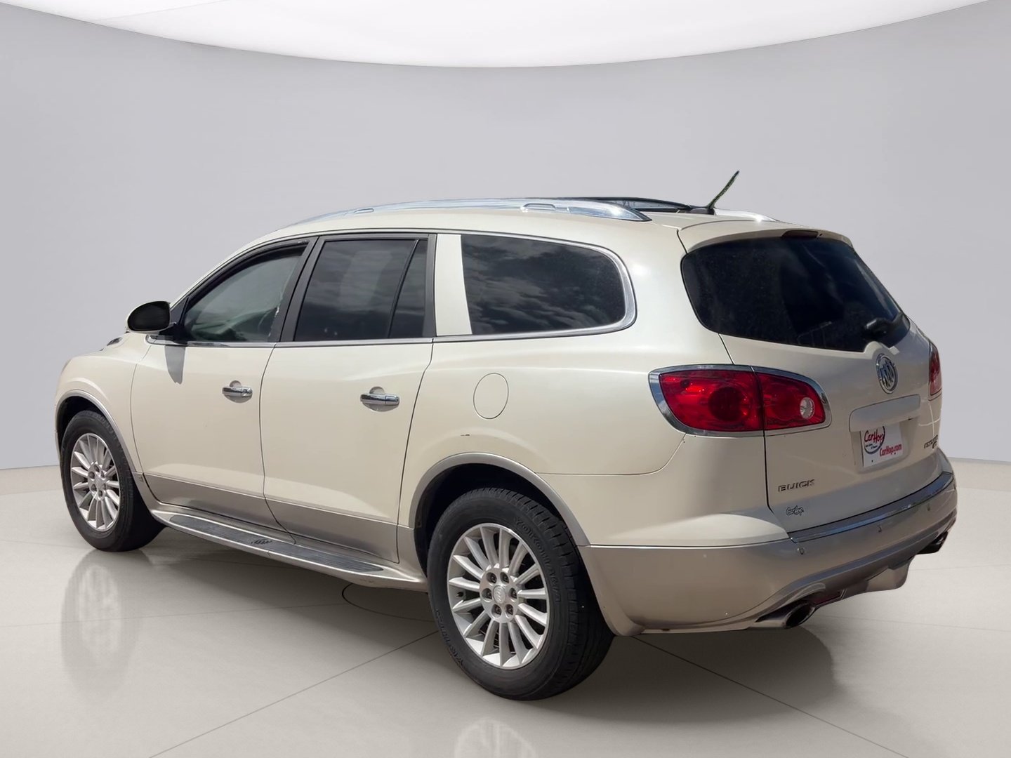 Used 2009 White Buick CXL AWD image 7