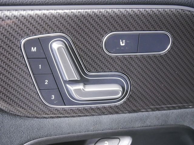 Used 2023 Black Mercedes-Benz GLA 250 image 23