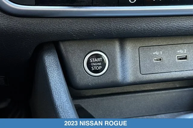 Used 2023 Gray Nissan SV image 24