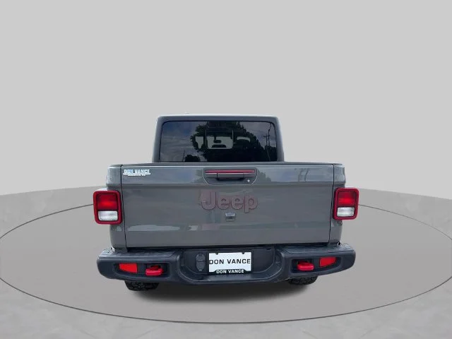 Used 2023 Gray Jeep Rubicon image 4