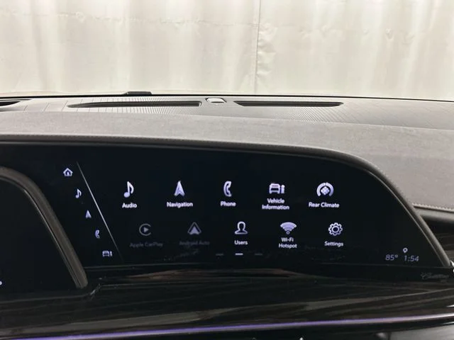 Used 2021 Red Cadillac Sport image 17