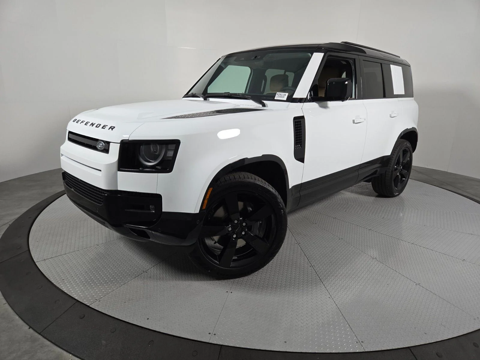 2026 Land Rover Defender 110 X-Dynamic SE P400's photo