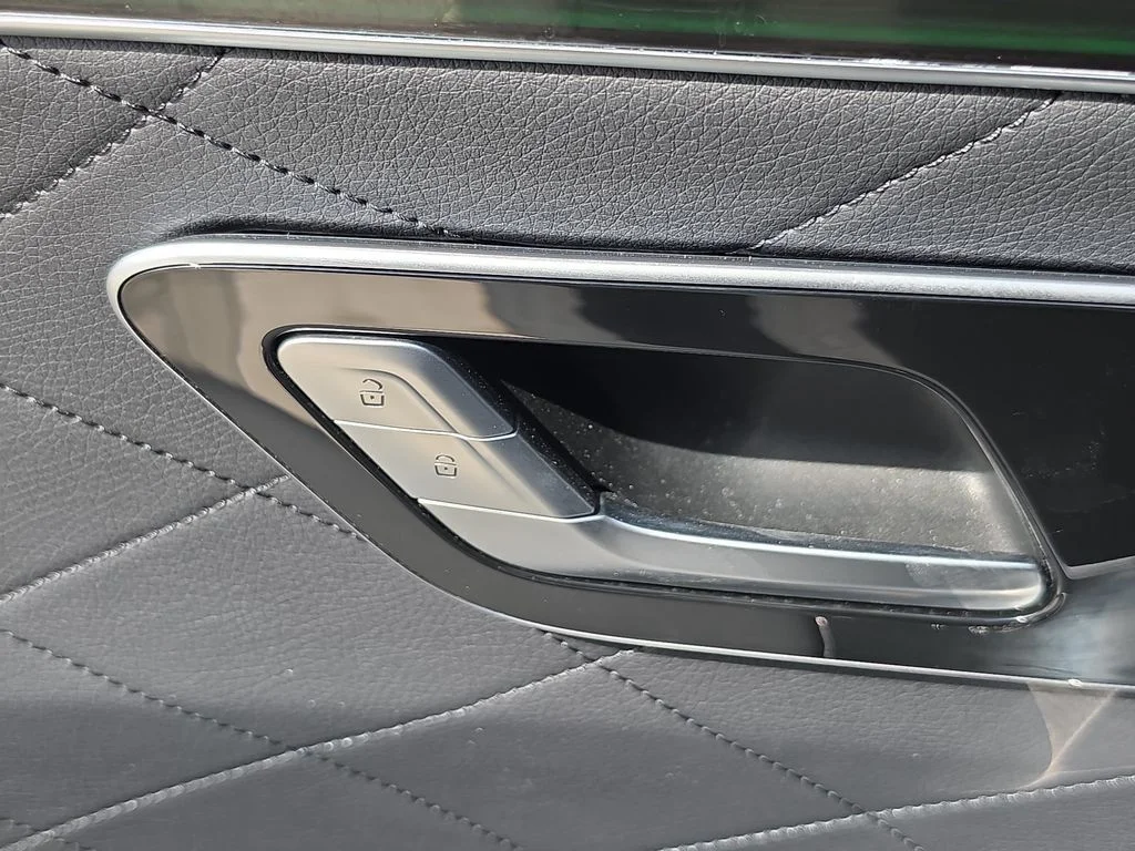 Used 2023 Black Mercedes-Benz S 580 image 14
