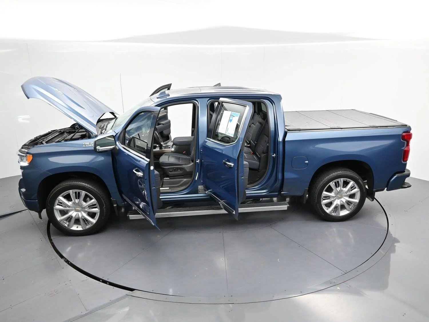 Used 2024 Lakeshore Blue Metallic Chevrolet High Country image 43