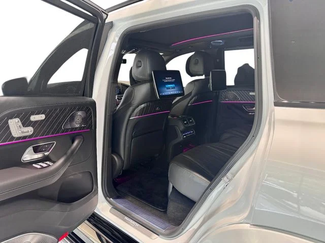 New 2026 Moonlight White Metallic Mercedes-Benz Maybach GLS 600 image 27