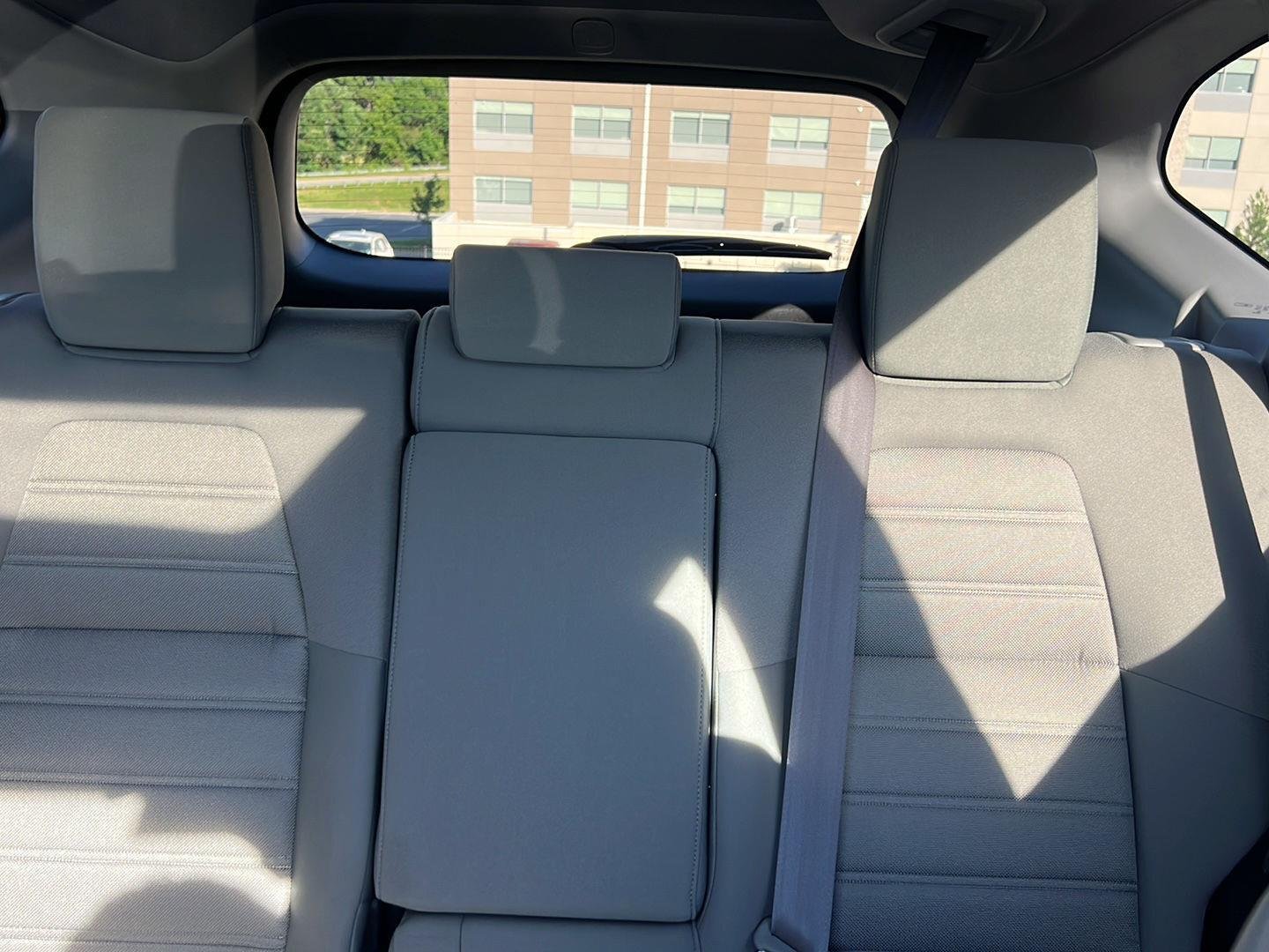 Used 2021 Lunar Silver Metallic Honda EX image 13
