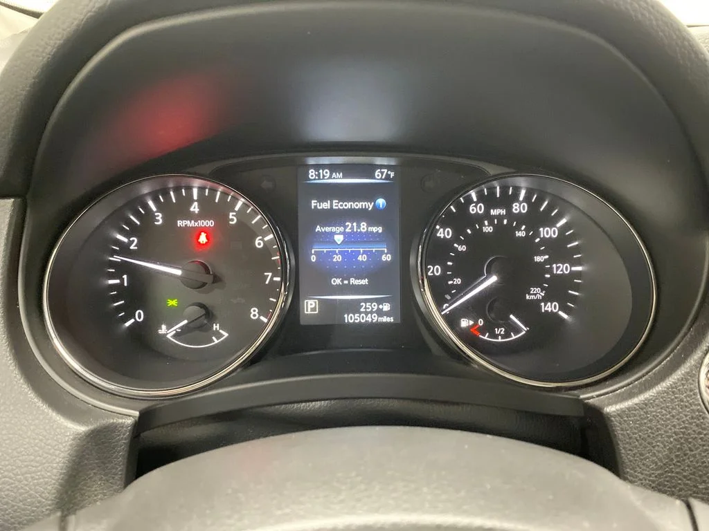 2017 Nissan Rogue SV - Photo 18