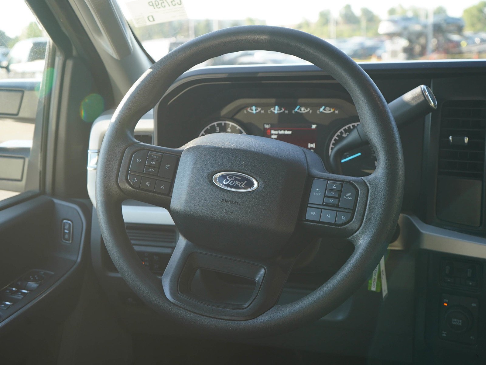 Used 2023 Oxford White Ford Xlt image 17