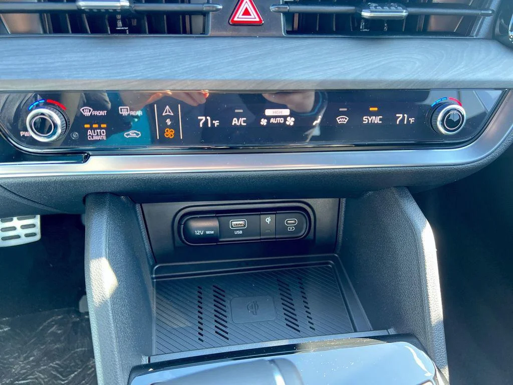 2025 Kia Sportage X-Pro - Photo 23