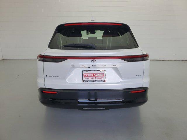 Certified Used 2026 OXYGEN WHITE Toyota  image 27