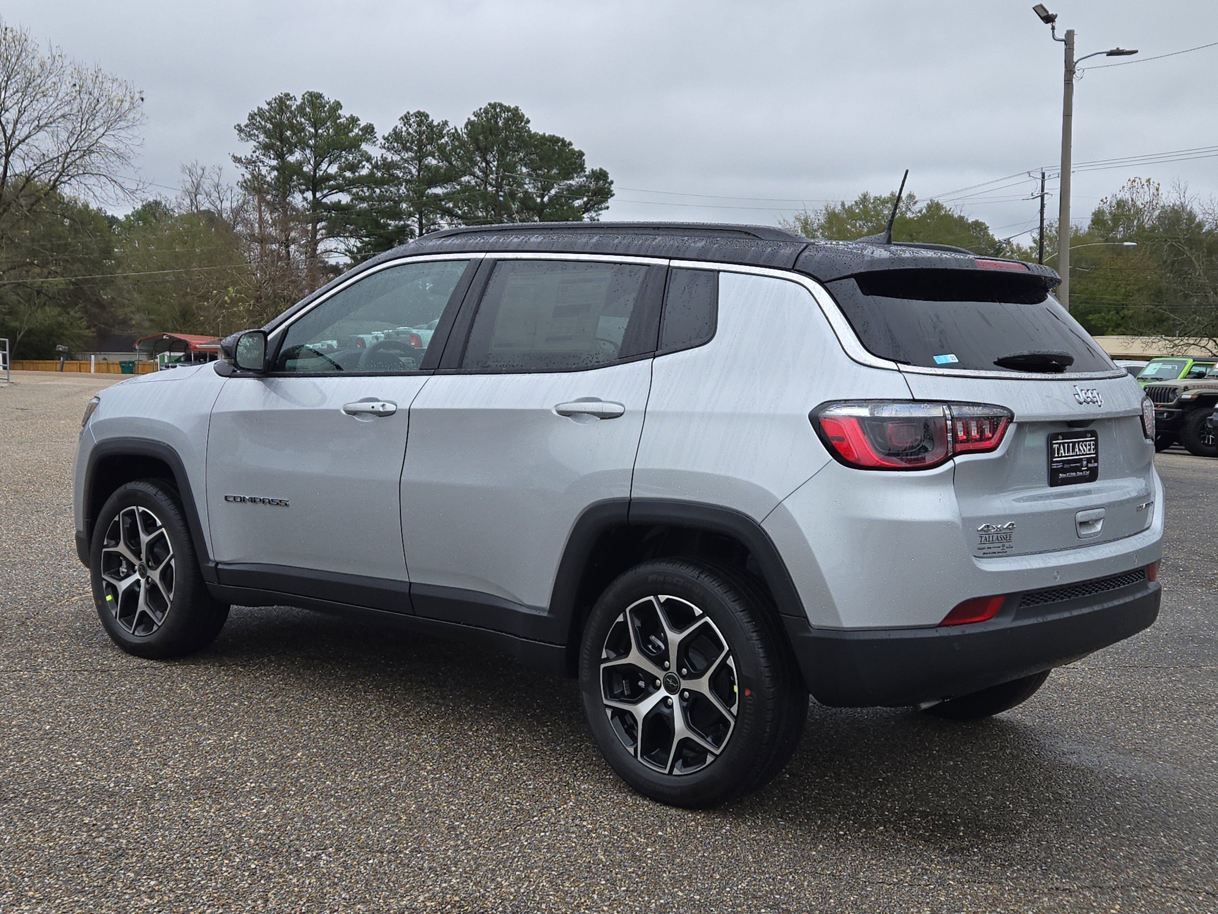 New 2026 Silver Zynith Metallic Clearcoat Jeep Limited image 10