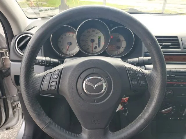 Used 2009 Silver Mazda i Touring Value image 10