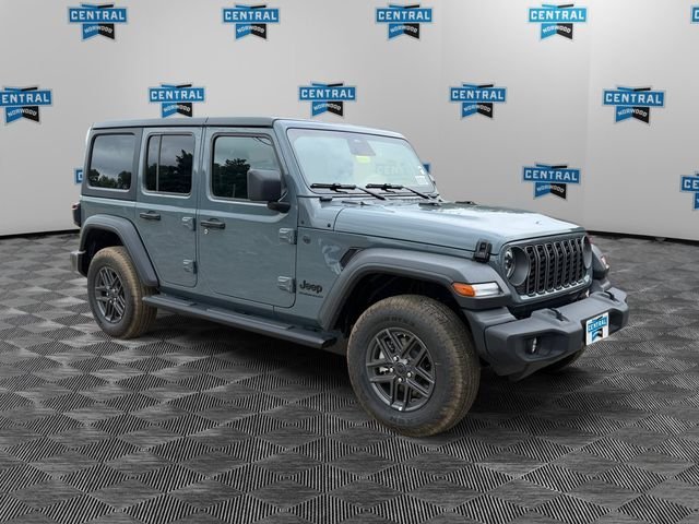 New 2026 Anvil Clearcoat Jeep Sport S image 7