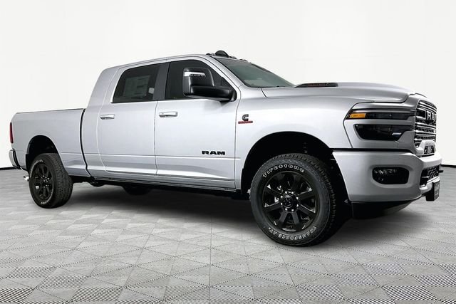 New 2026 Silver-Zynith Exterior Paint RAM Laramie image 3