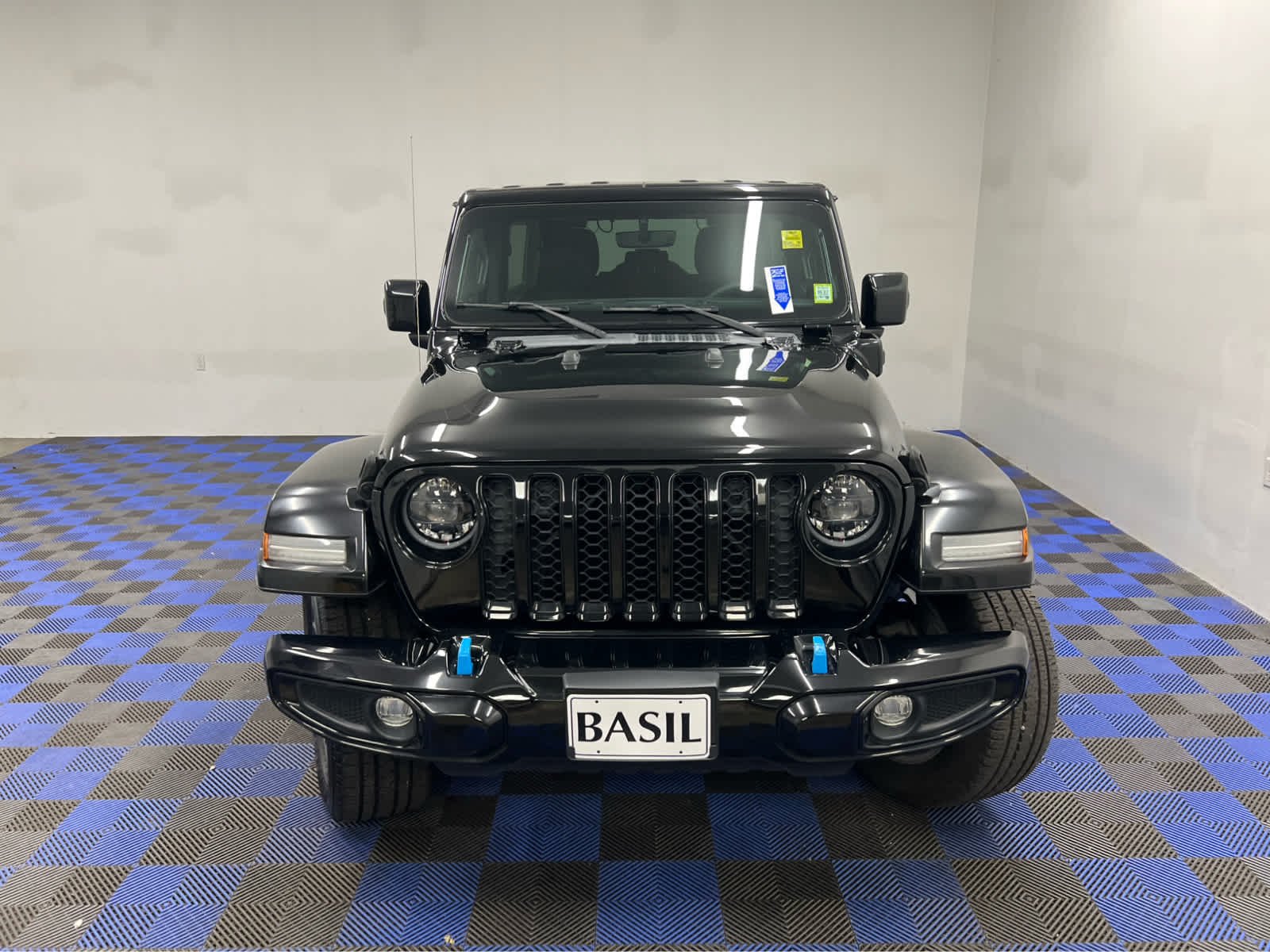 Used 2023 Black Clearcoat Jeep Sahara High Altitude image 9