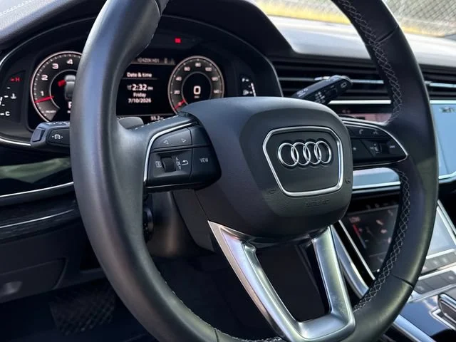 Used 2025 Mythos Black Metallic Audi 55 Premium Plus image 14