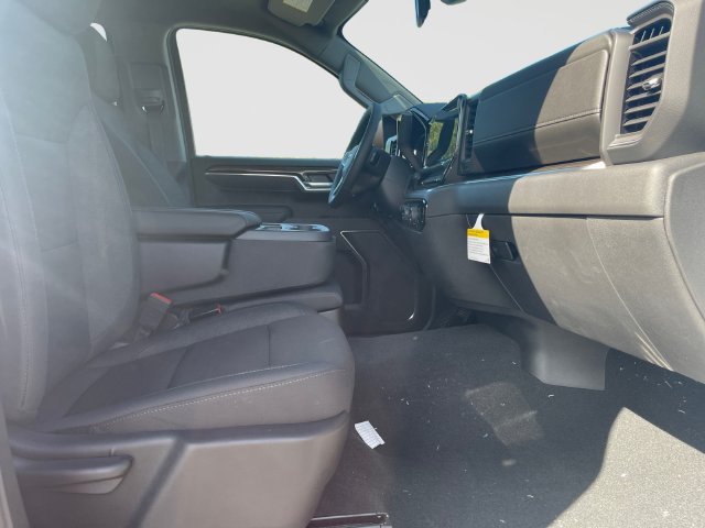 New 2026 Summit White Chevrolet LT image 16