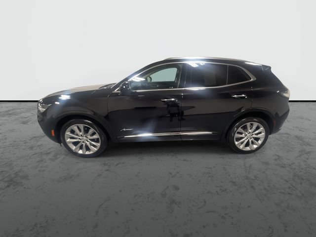 Used 2023 EBONY TWILIGHT METALLIC Buick Avenir image 5