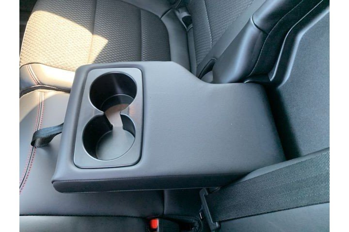 New 2025 Star White Metallic Tri-coat Ford ST-Line image 23