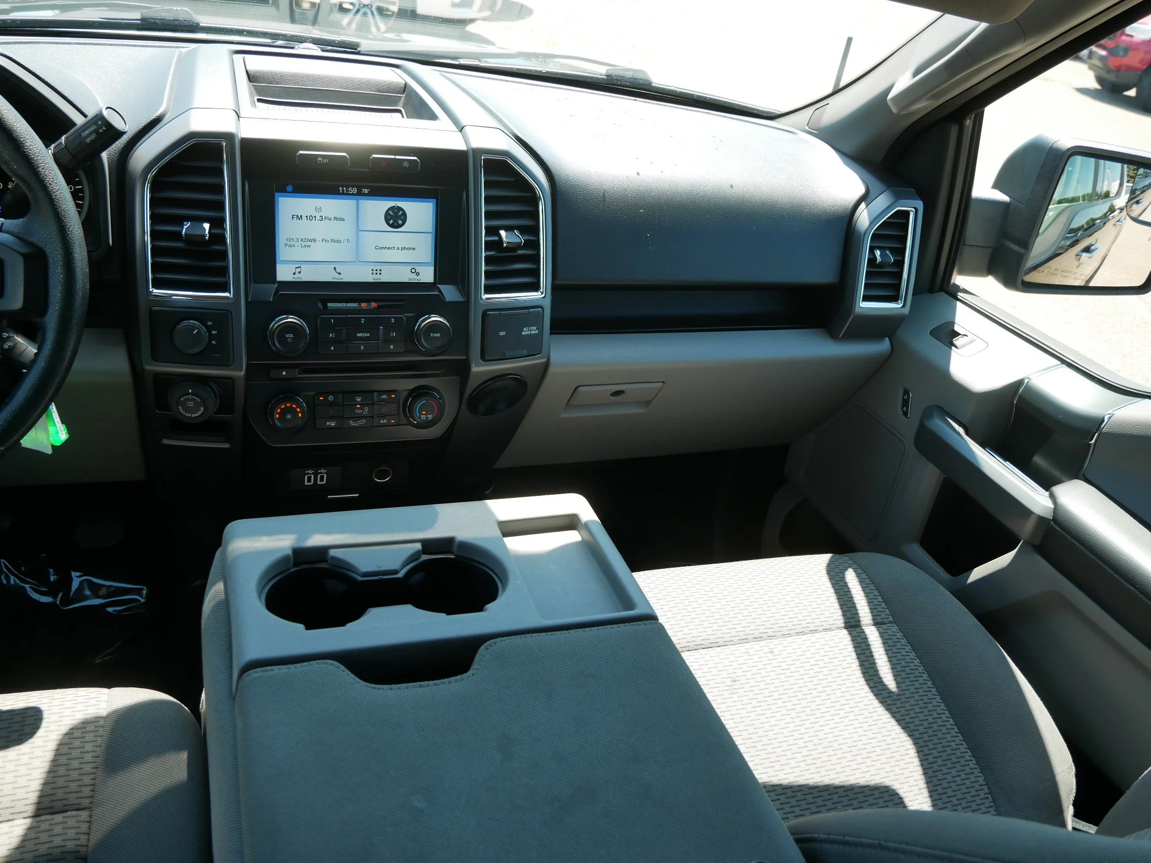 Certified Used 2022 Agate Black Ford XLT image 11