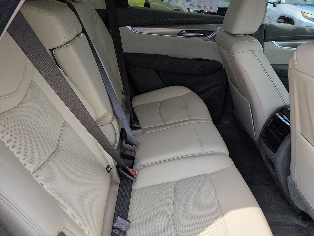 Used 2025 Red Cadillac Premium Luxury image 8