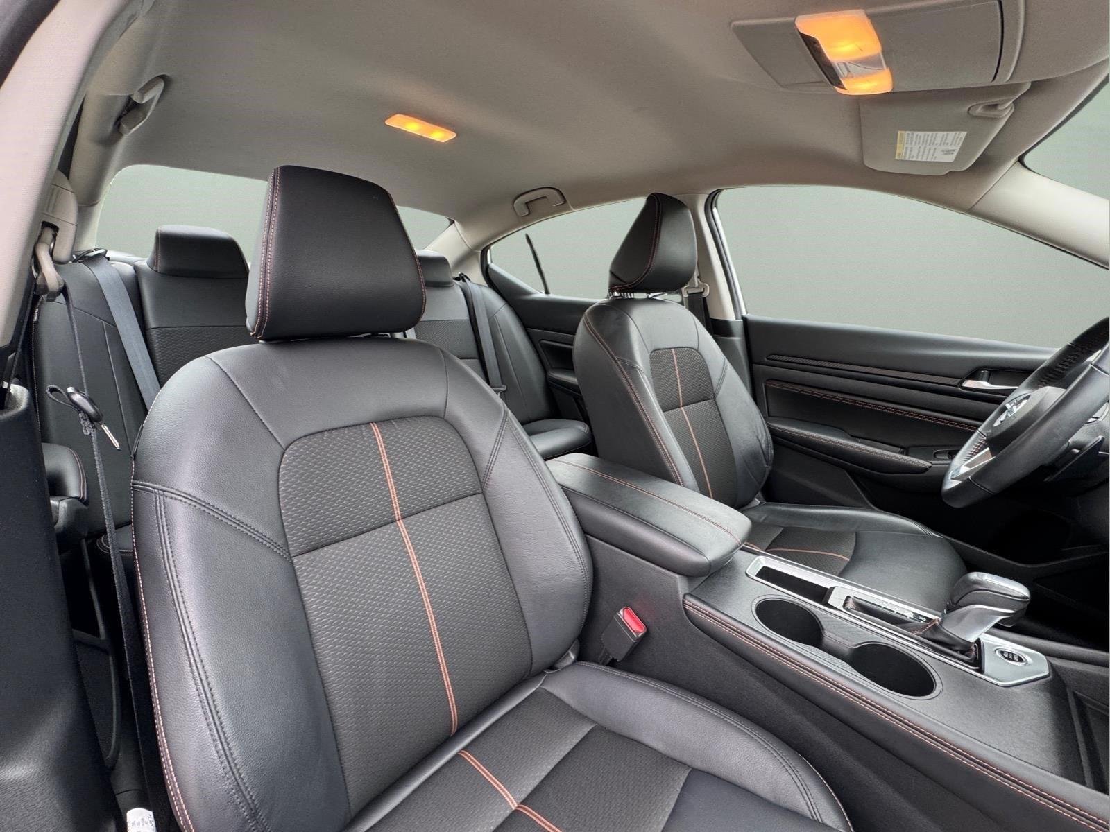 Used 2022 Glacier White Nissan 2.5 SR image 12